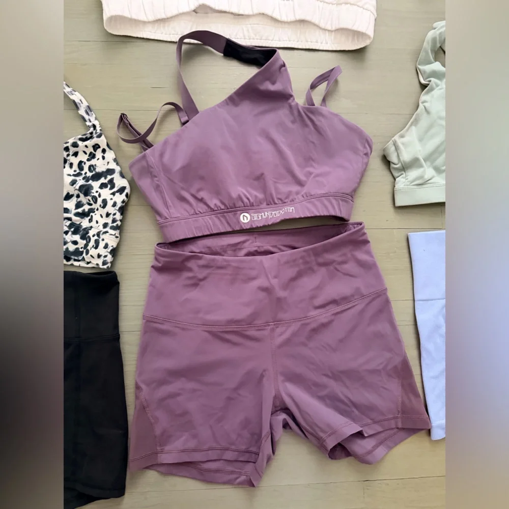 Three Sets of Stylish Activewear Biker Shorts and Sports Bras with Hoodie - Picture 4 of 16